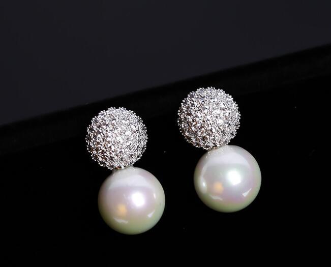 Elegant Crystals Stud Earrings