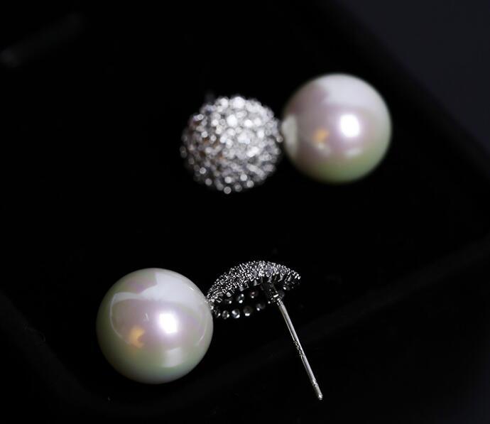 Elegant Crystals Stud Earrings