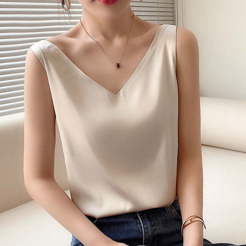 Sleeveless Silk Satin Ladies Camisole Bottoming Shirt