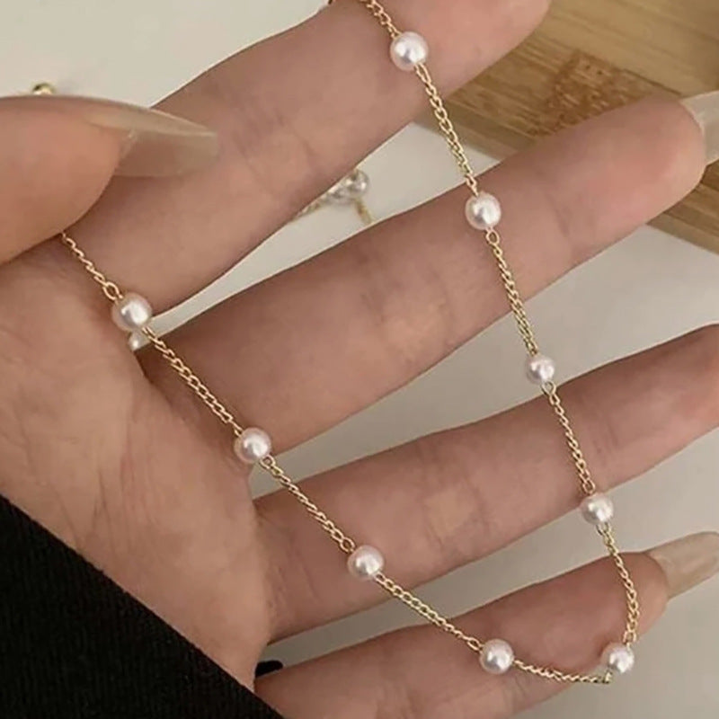 Creative Retro Elegant Necklace Women